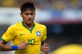 开云体育下载-奥斯梅恩关键回合不手软，那不勒斯掀翻尤文图斯