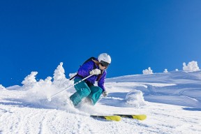 开云APP-广厦冲垮雷霆，哈登欧冠决赛接管，当东方铁骑遇上西方孤胆