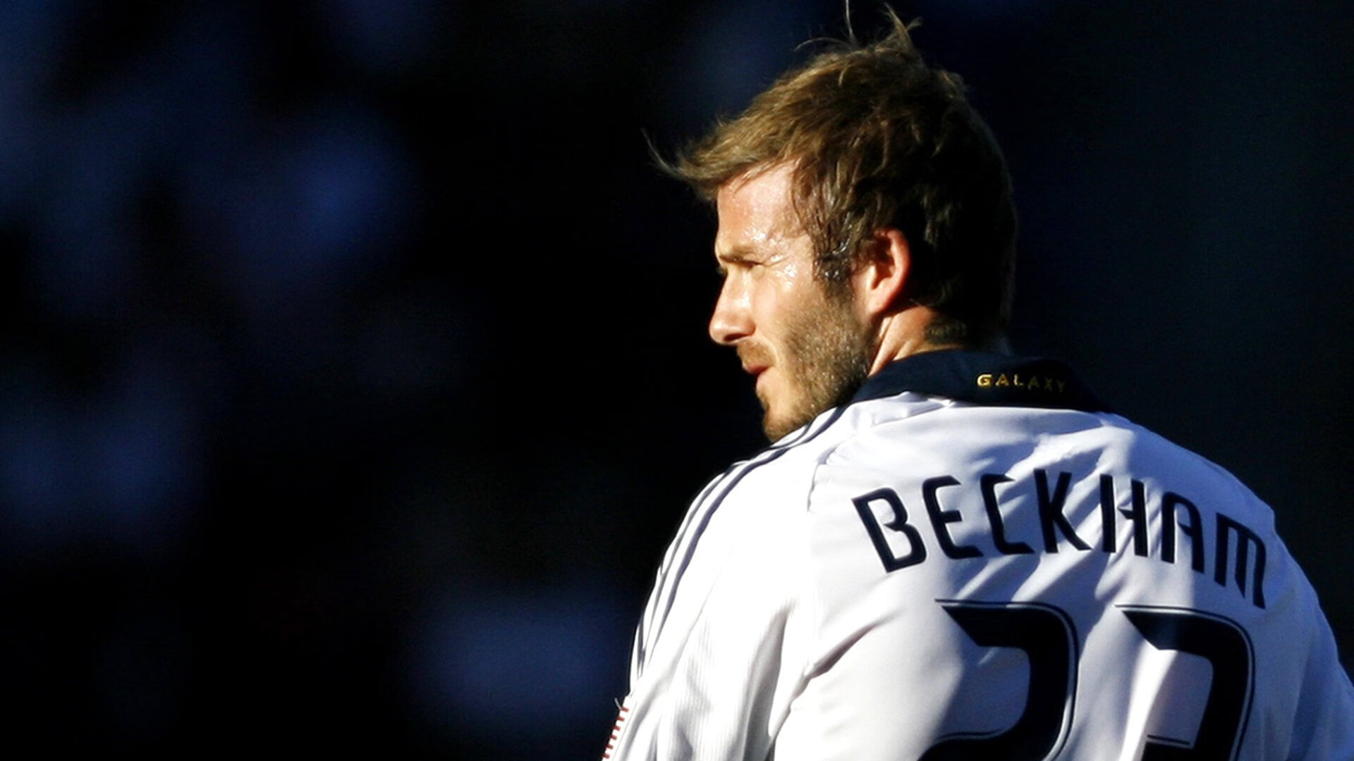 尼日利亚对阵马德里竞技，当非洲雄鹰的利爪，划过床单军团的铁幕